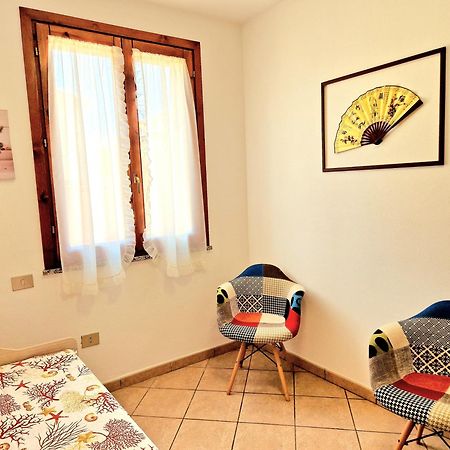 Dimora Rena Dorada - Apartment In Pula, Sardinia, Italy Luaran gambar