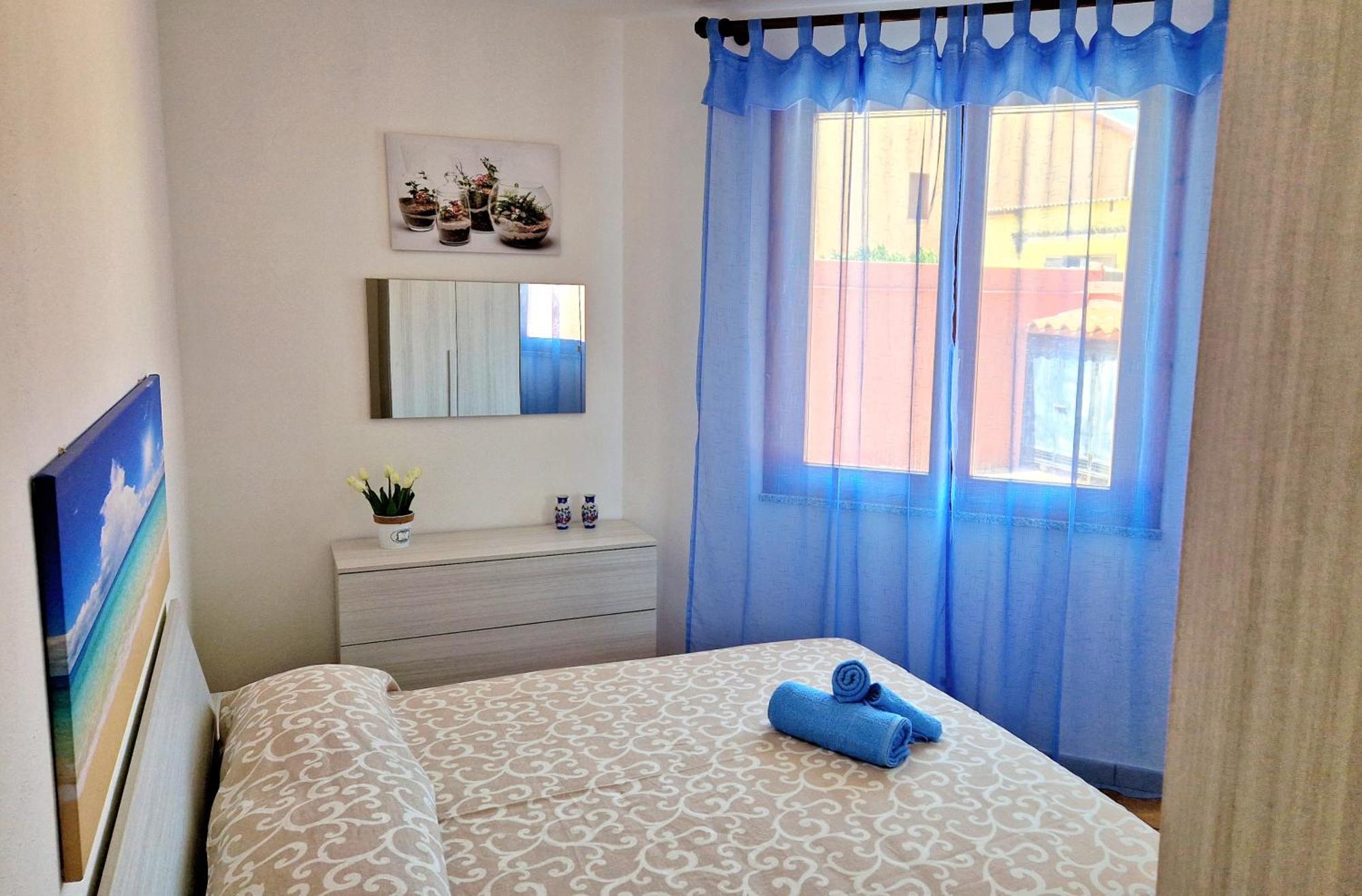 Dimora Rena Dorada - Apartment In Pula, Sardinia, Italy Luaran gambar